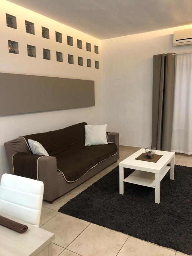 La Porta Nel Giardino Daire Asti Dış mekan fotoğraf