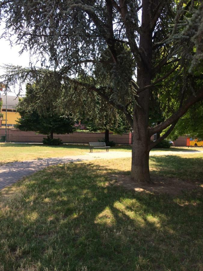 La Porta Nel Giardino Daire Asti Dış mekan fotoğraf